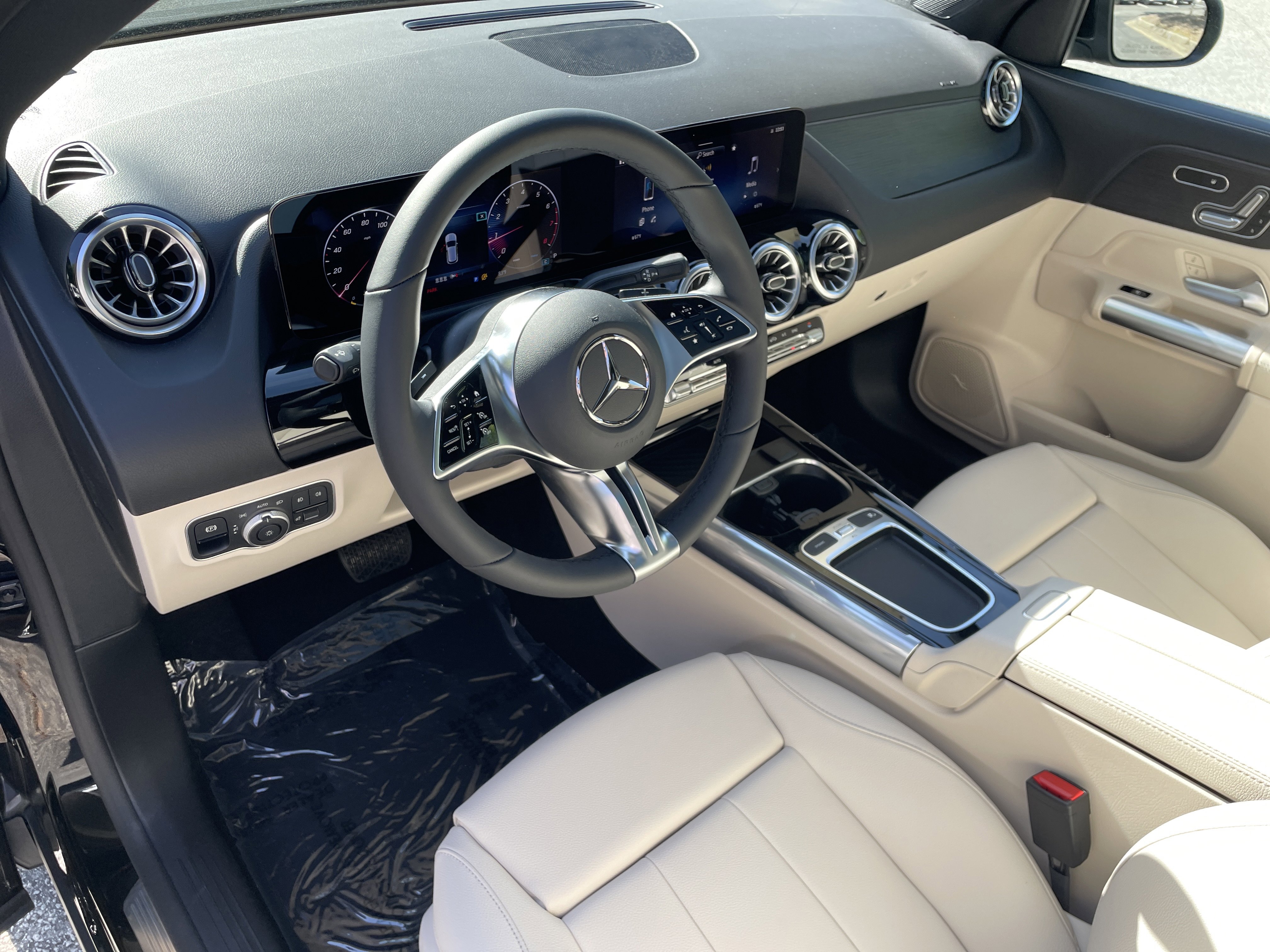 2026 Mercedes-Benz GLA 250