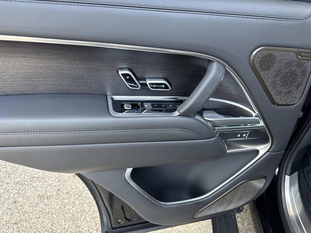 2025 Land Rover Range Rover Autobiography