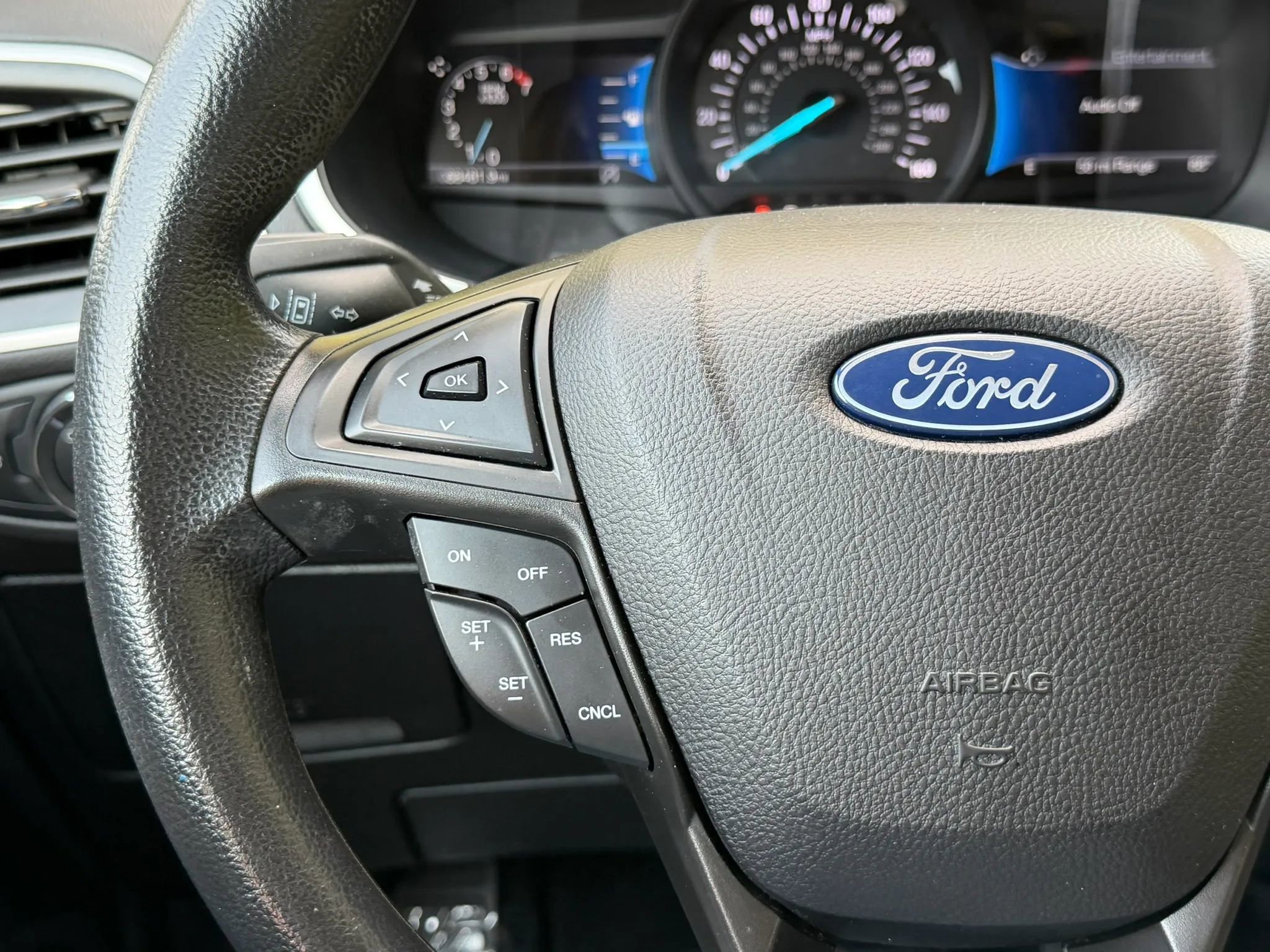 2021 Ford Edge SE