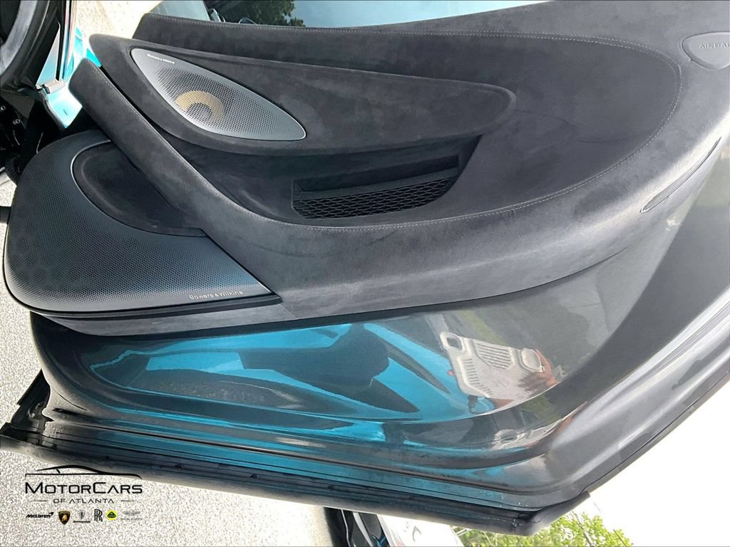 Used 2019 McLaren 600LT photo 19