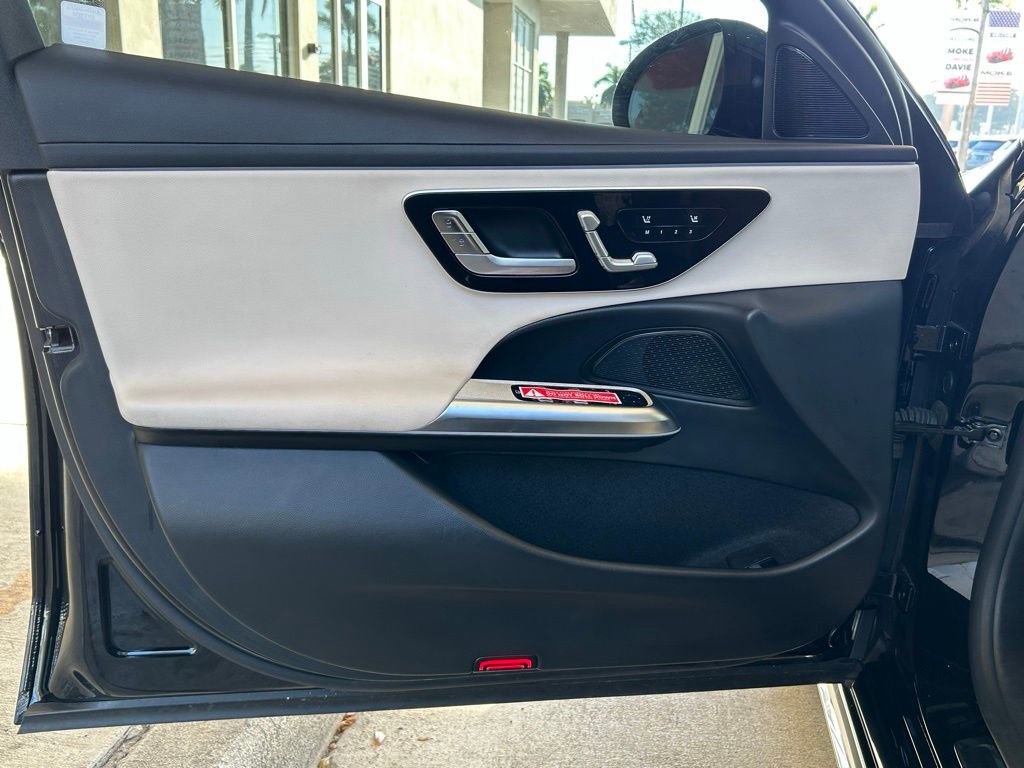 2025 Mercedes-Benz E 350 4MATIC Sedan