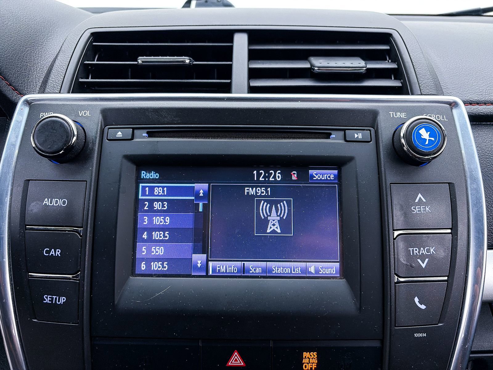 2016 Toyota Camry SE