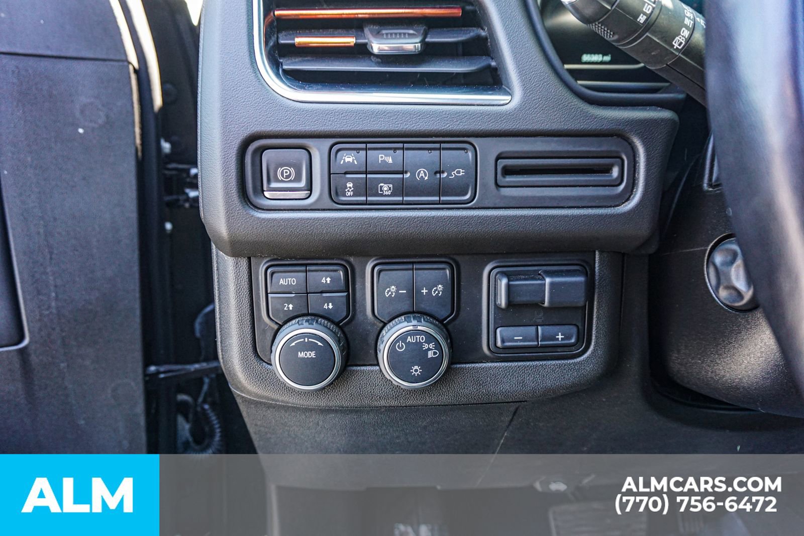 2022 Chevrolet Suburban RST