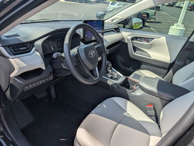 2025 Toyota Rav4 Limited