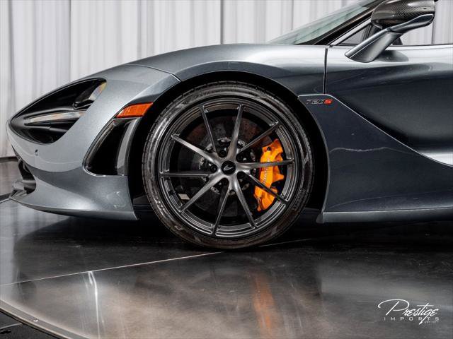 Used 2023 McLaren 720S Spider photo 18