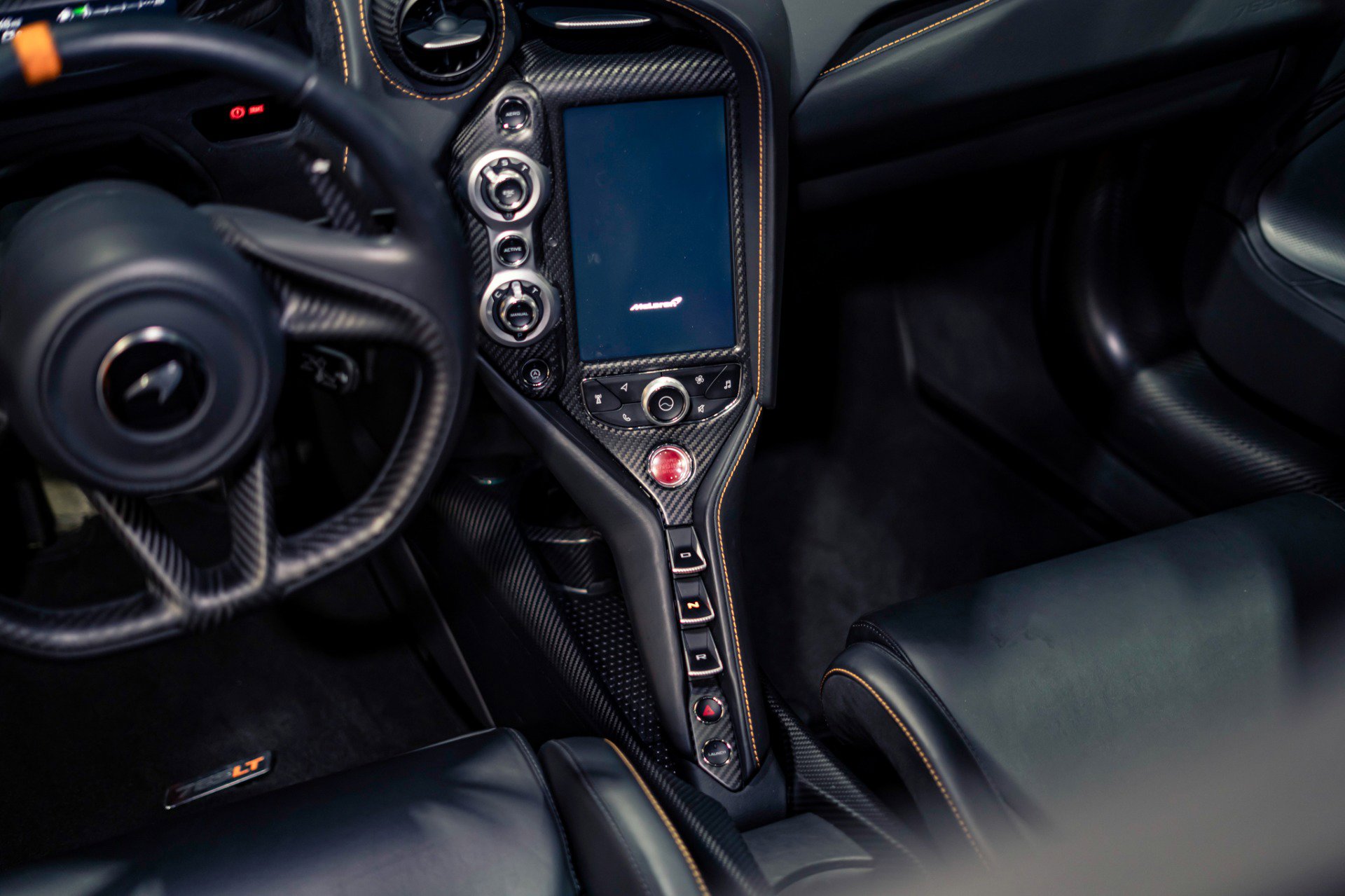 Used 2021 McLaren 765LT photo 4