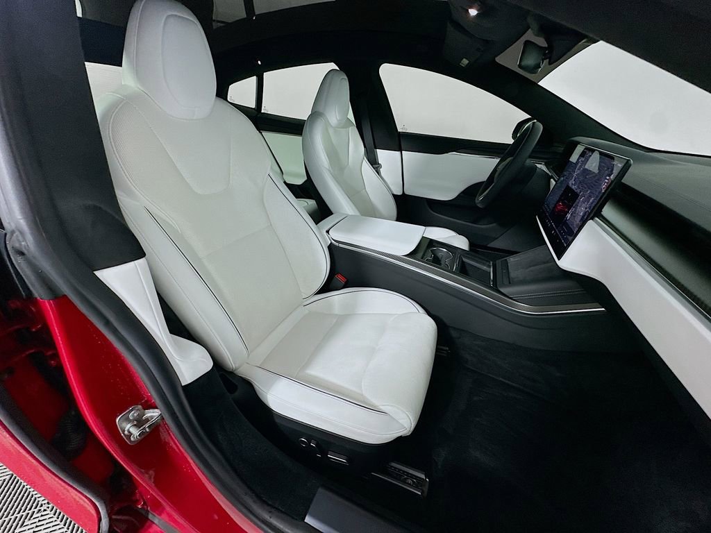 2022 Tesla Model S Plaid