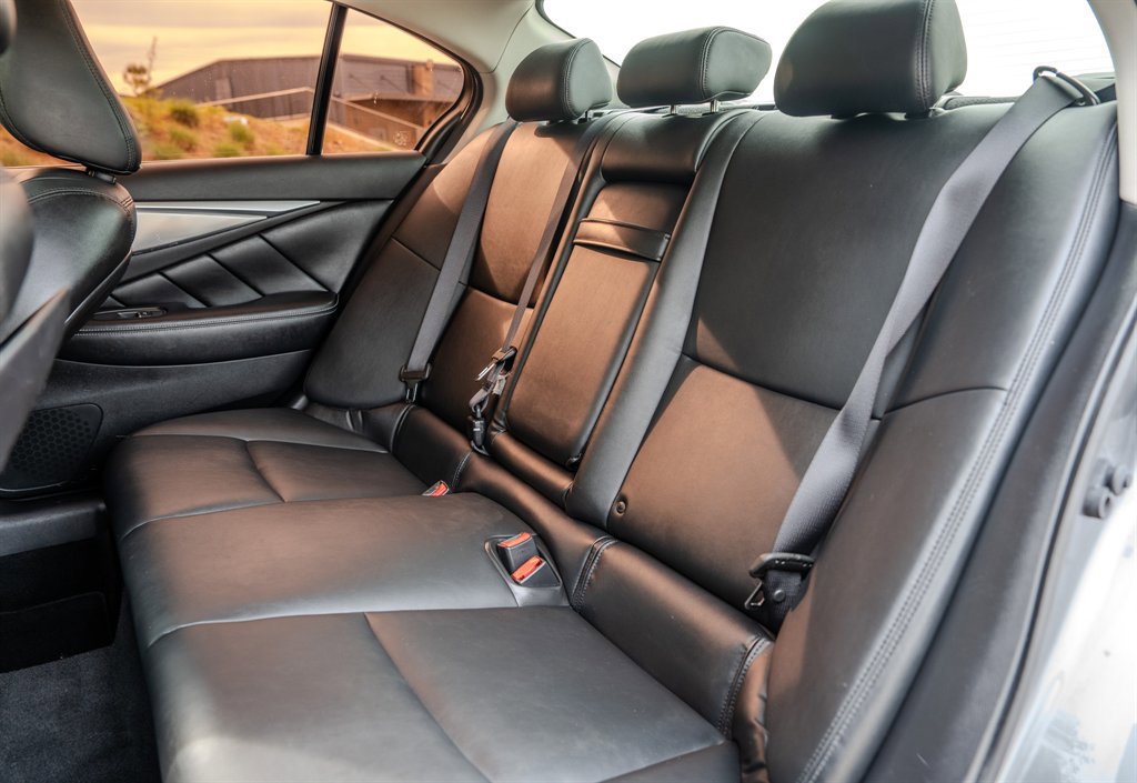 2015 INFINITI Q50 Premium