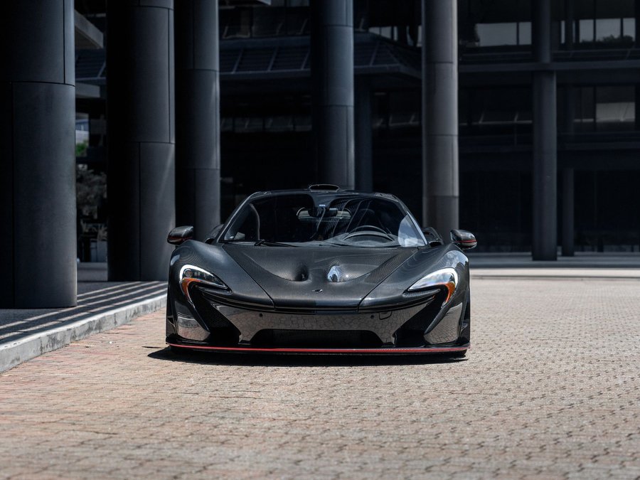 Used 2012 McLaren P1 photo 10