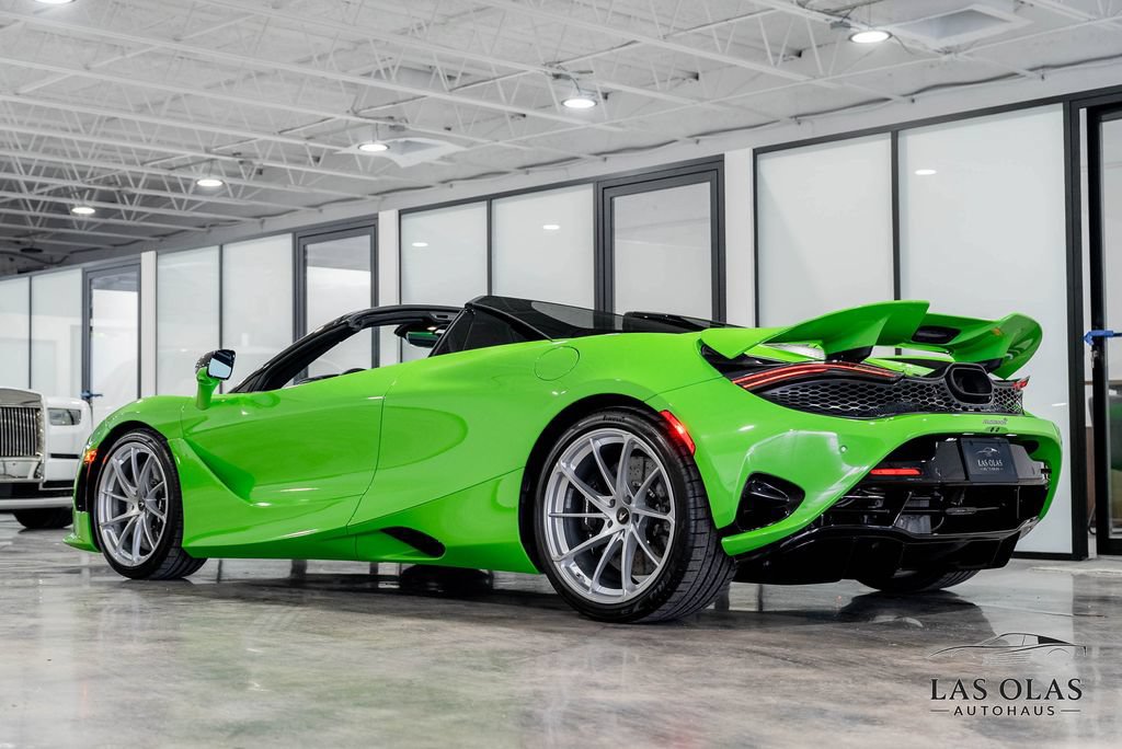 Used 2026 McLaren 750S Spider photo 23