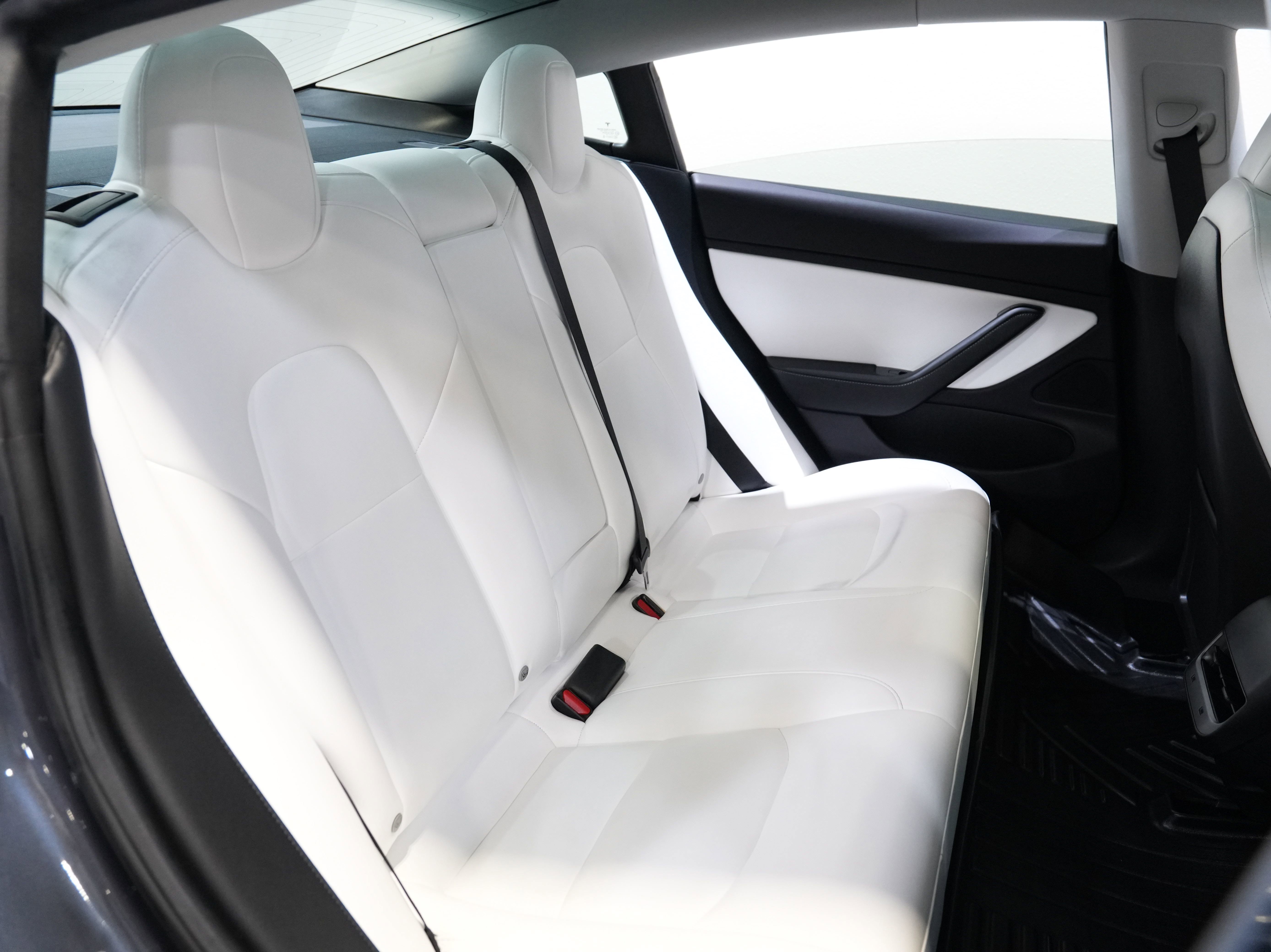 2019 Tesla Model 3 Performance