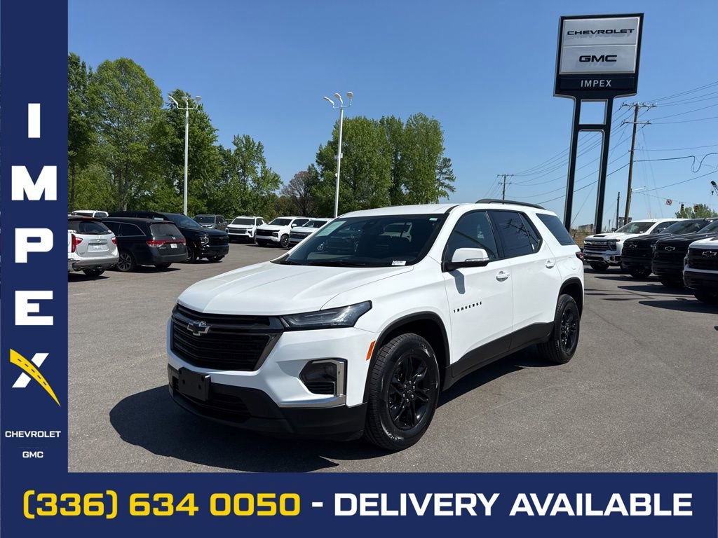 Used 2023 Chevrolet Traverse LT w/ Midnight/Sport Edition