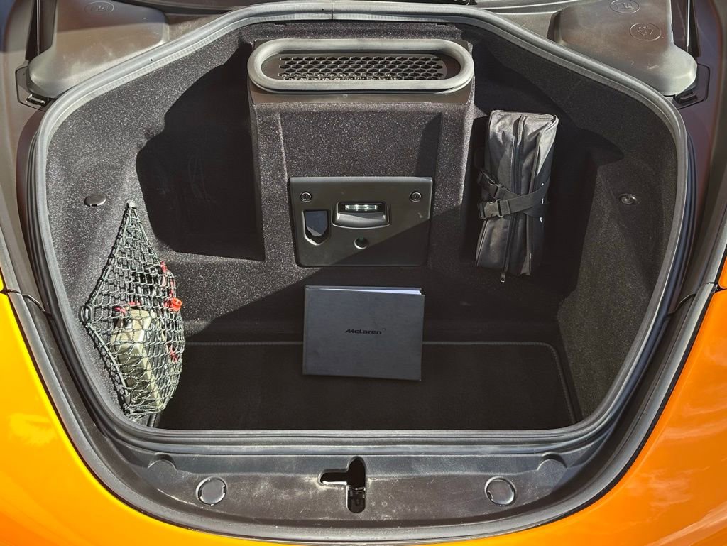 Used 2019 McLaren 720S Performance photo 20