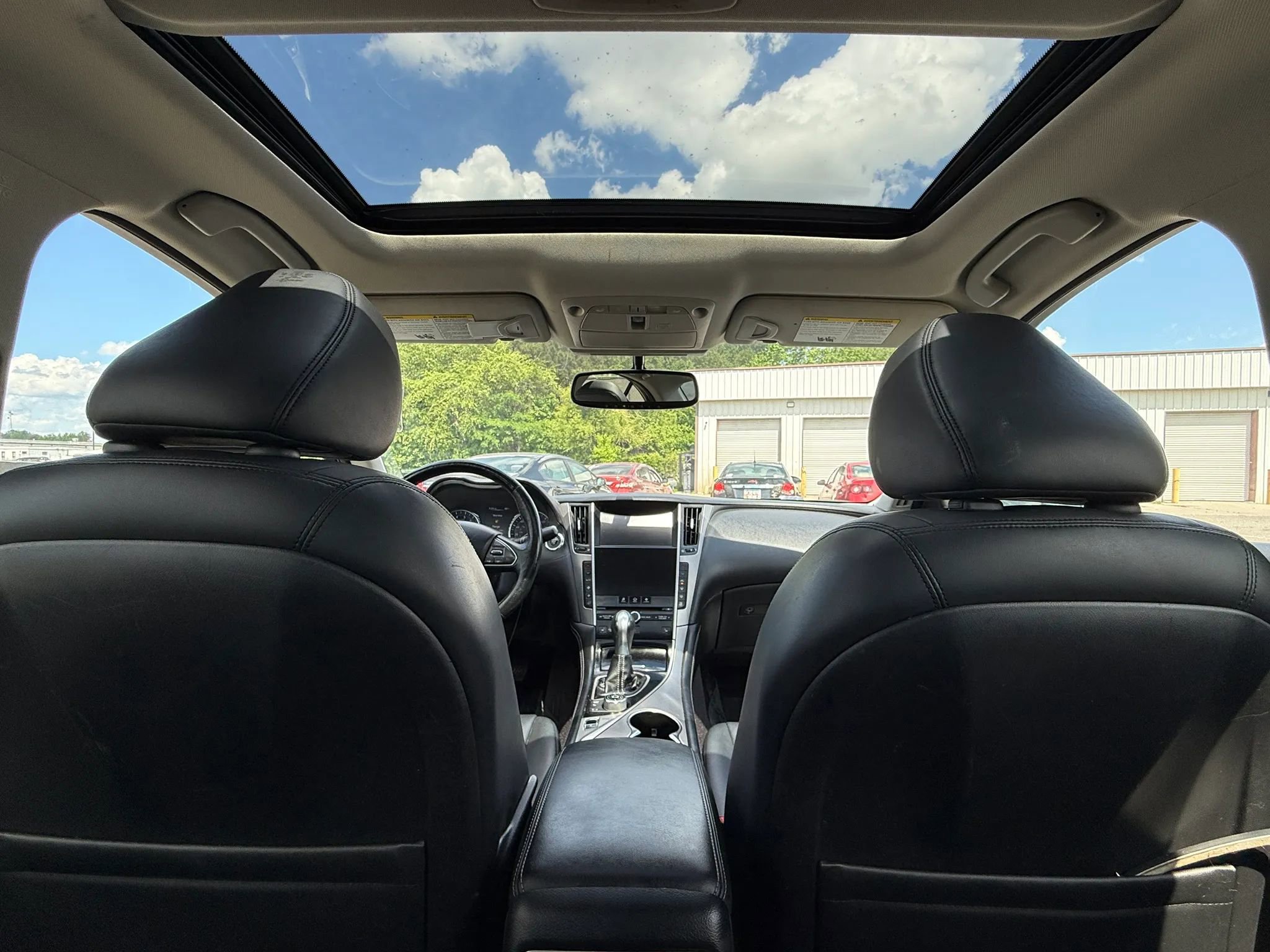 2015 INFINITI Q50 Premium