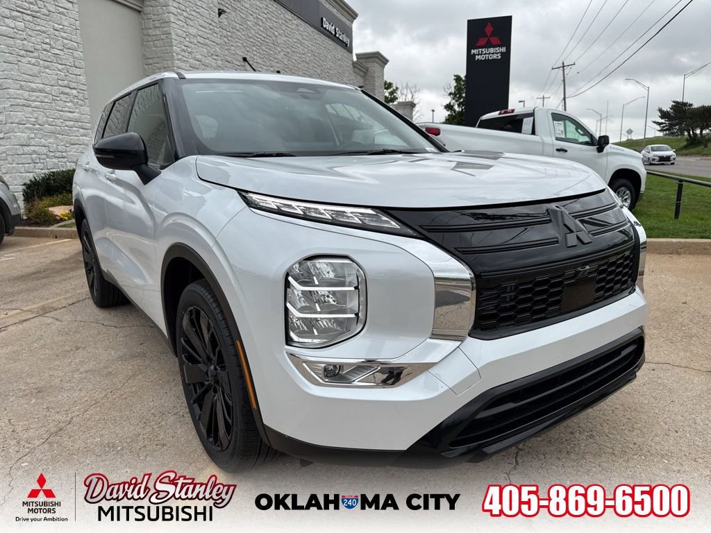 New 2026 Mitsubishi Outlander LE