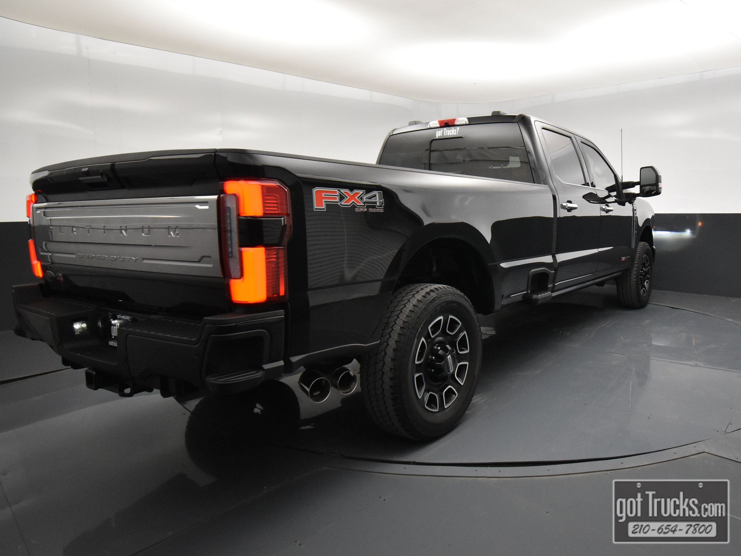 2024 Ford F350 Platinum