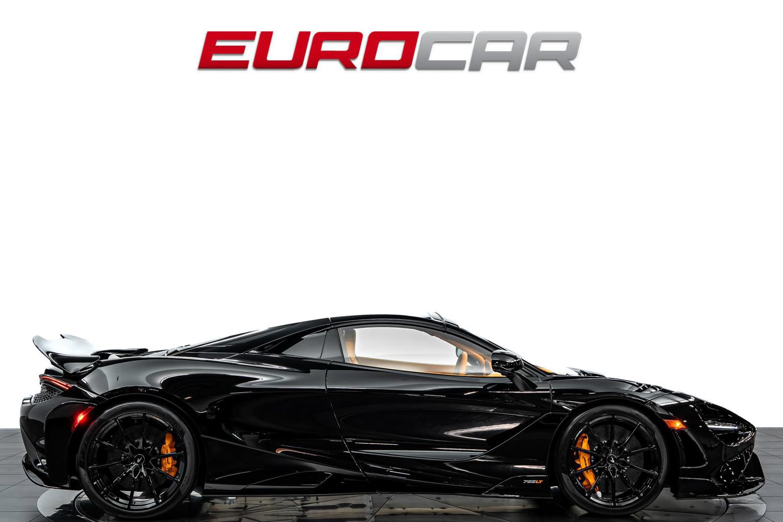 Used 2022 McLaren 765LT photo 8