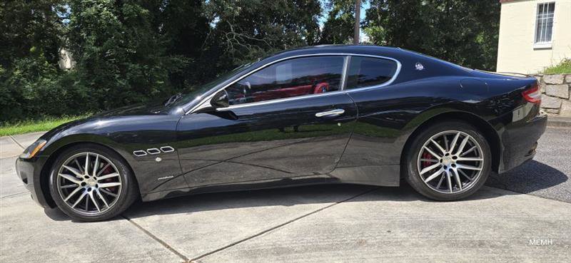 2010 Maserati GranTurismo Coupe