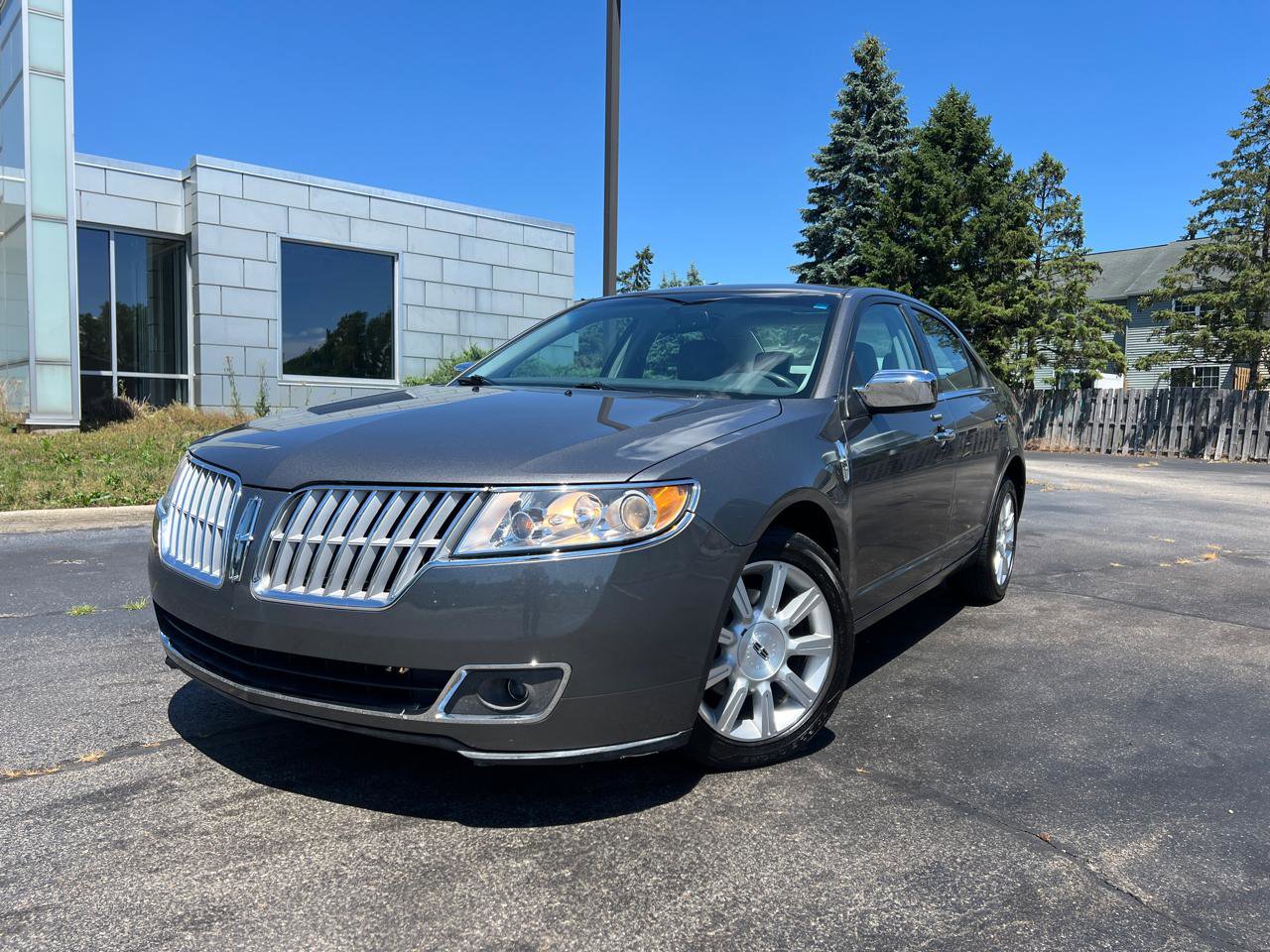 Used 2010 Lincoln MKZ