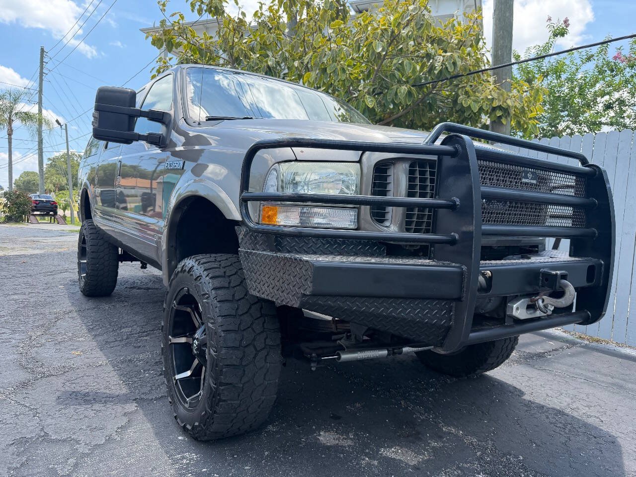 Used 2004 Ford Excursion Limited