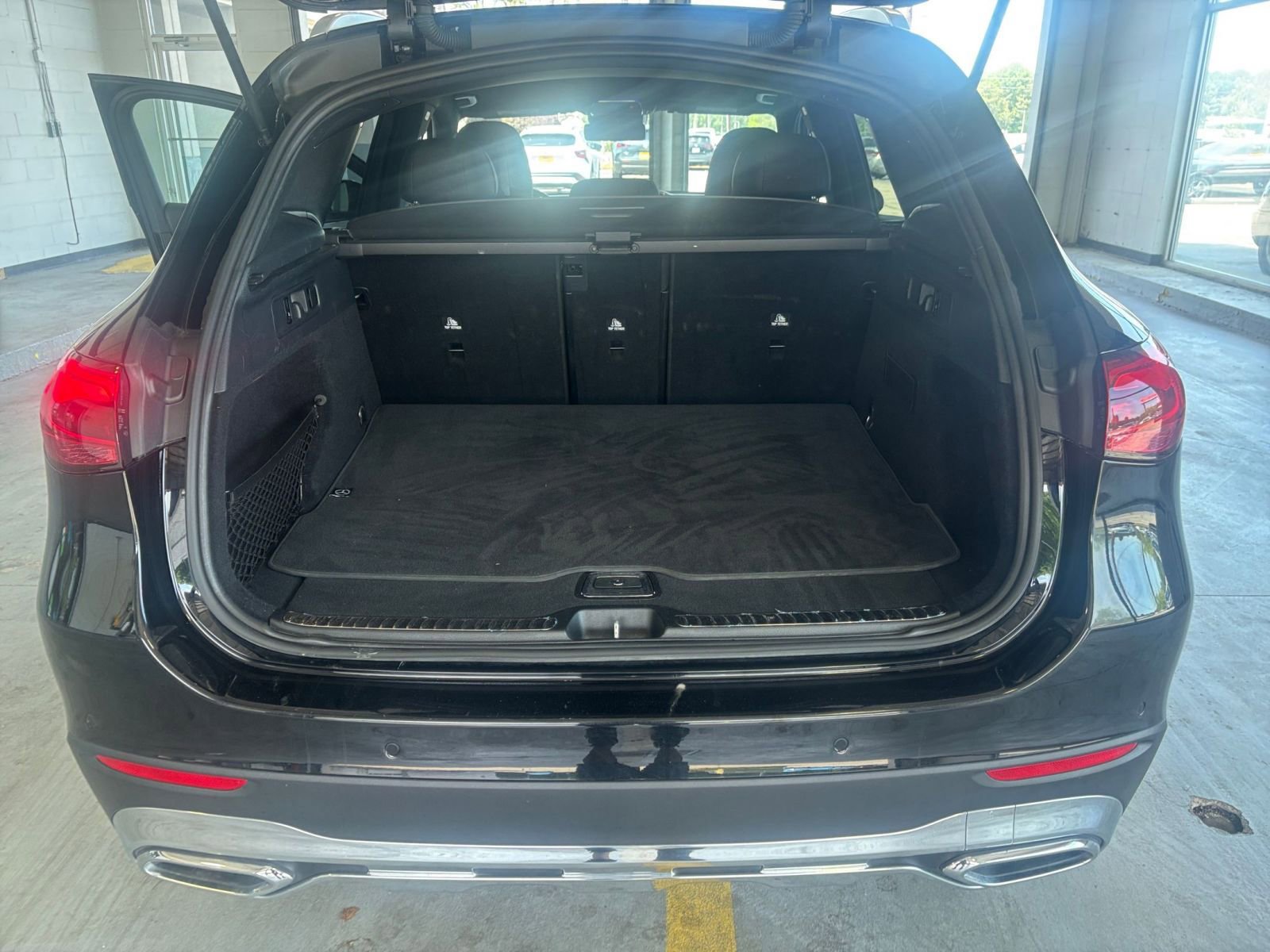 2024 Mercedes-Benz GLC 300