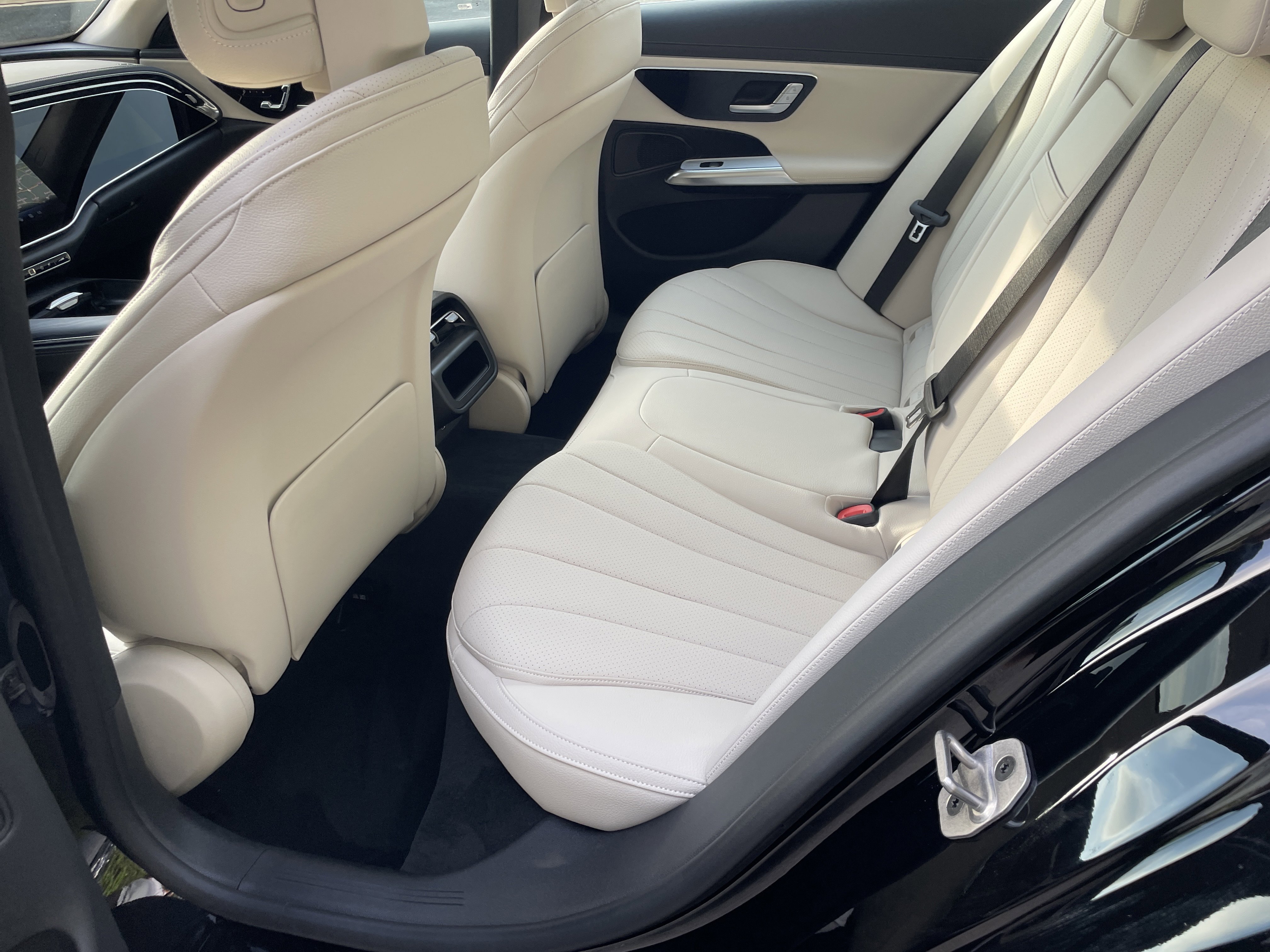 2026 Mercedes-Benz E 350 4MATIC Sedan