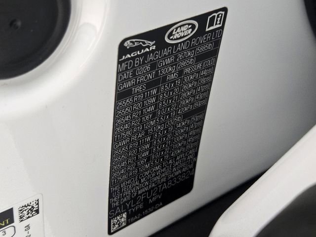 2026 Land Rover Range Rover Velar Dynamic SE