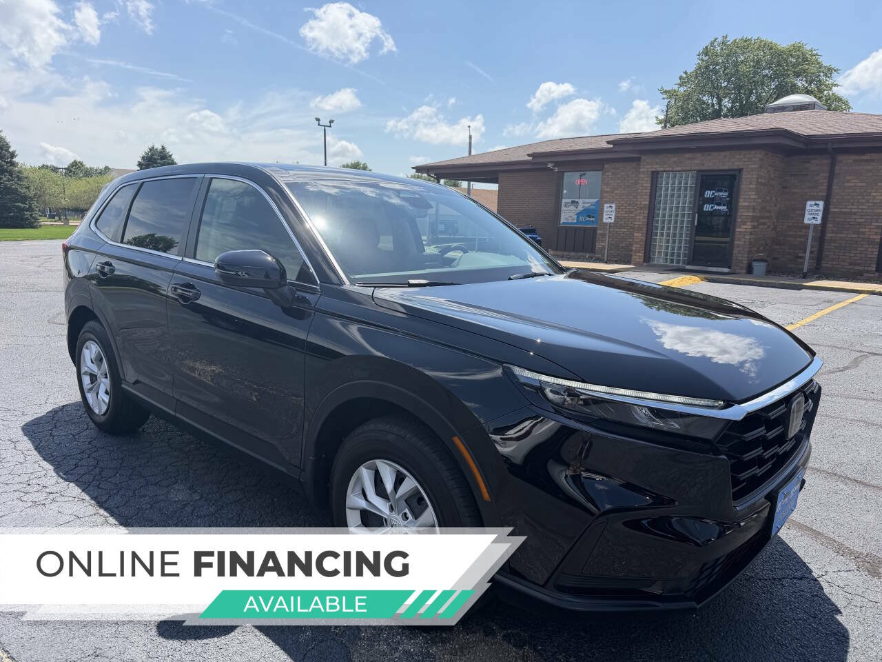 Used 2025 Honda CR-V LX