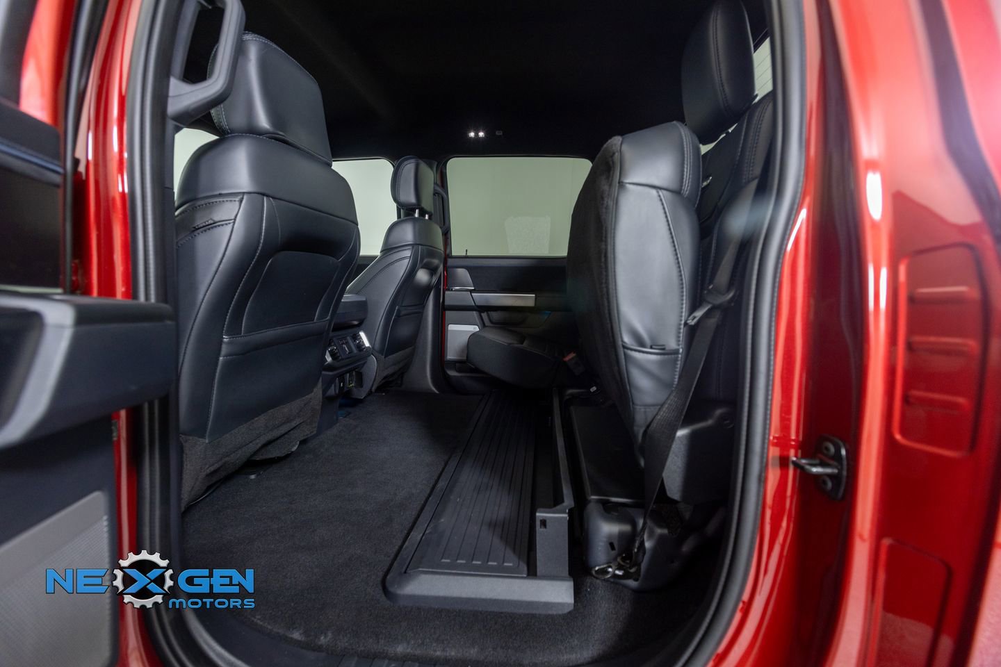 2024 Ford F150 Platinum