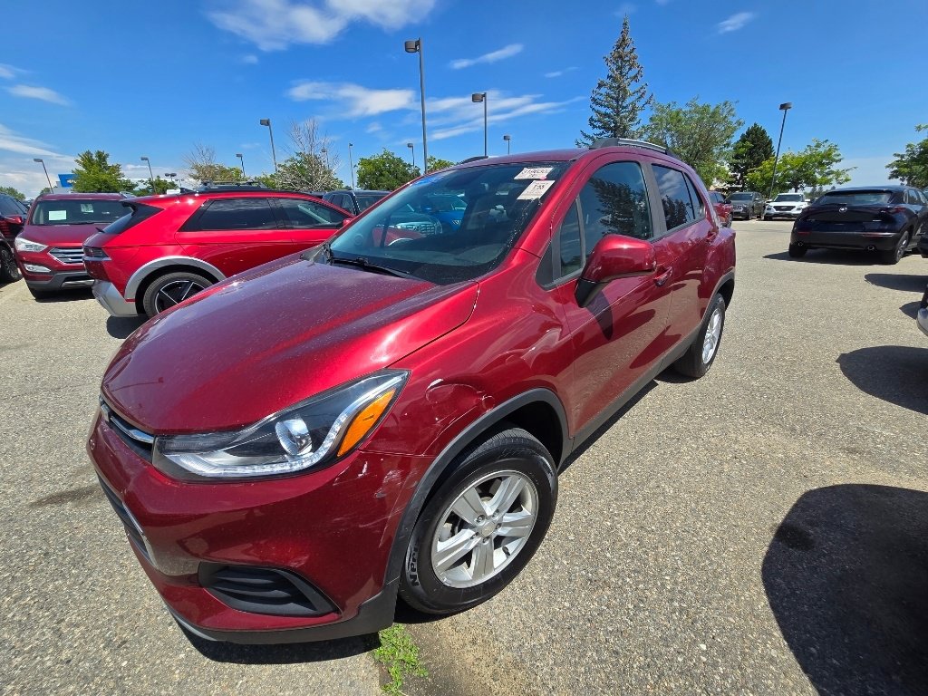 Used 2022 Chevrolet Trax LT w/ LT Convenience Package