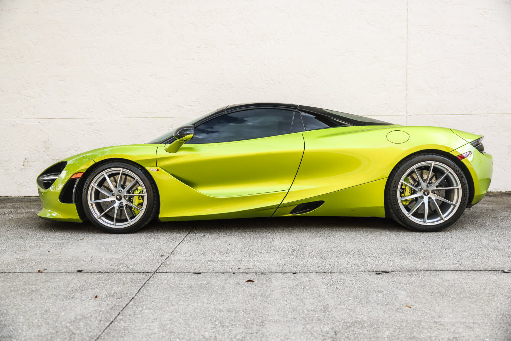 Used 2022 McLaren 720S Performance photo 10
