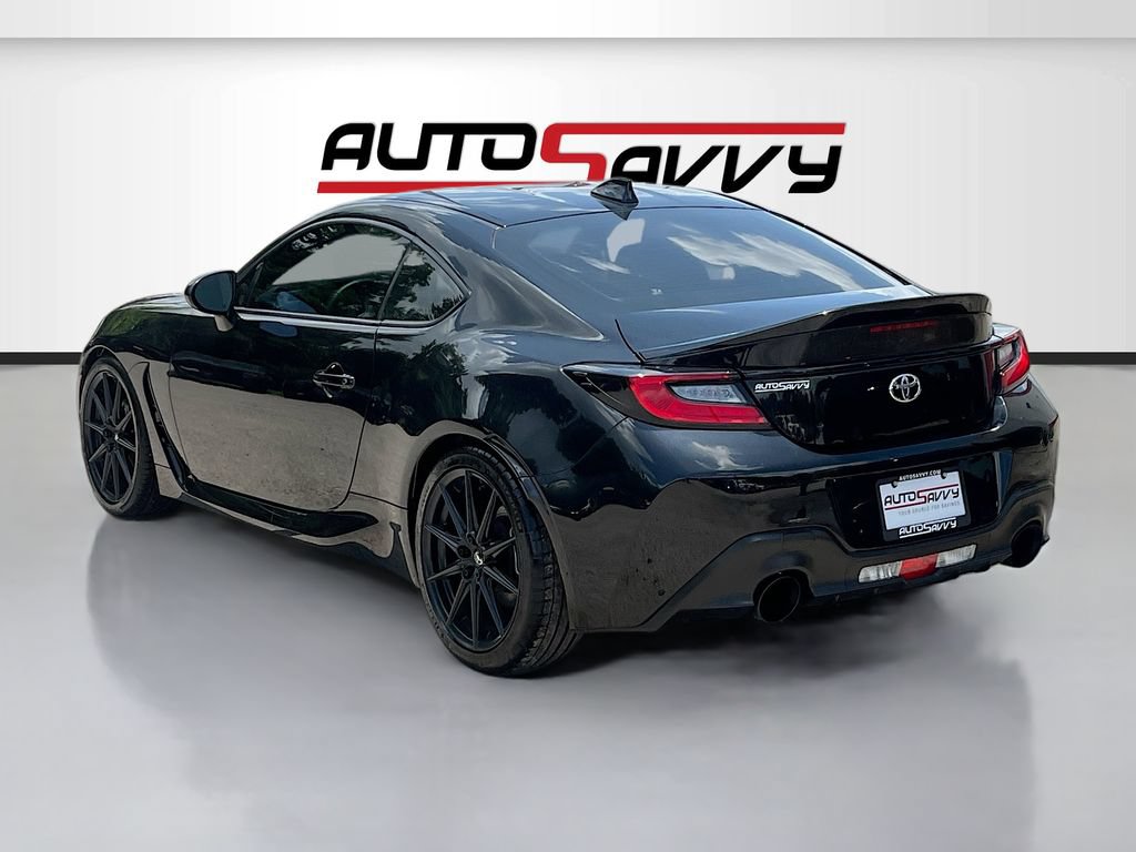 Photo 6