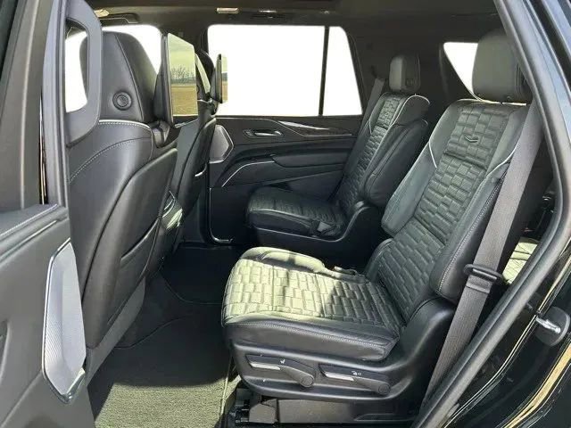 2024 Cadillac Escalade Premium Luxury Platinum