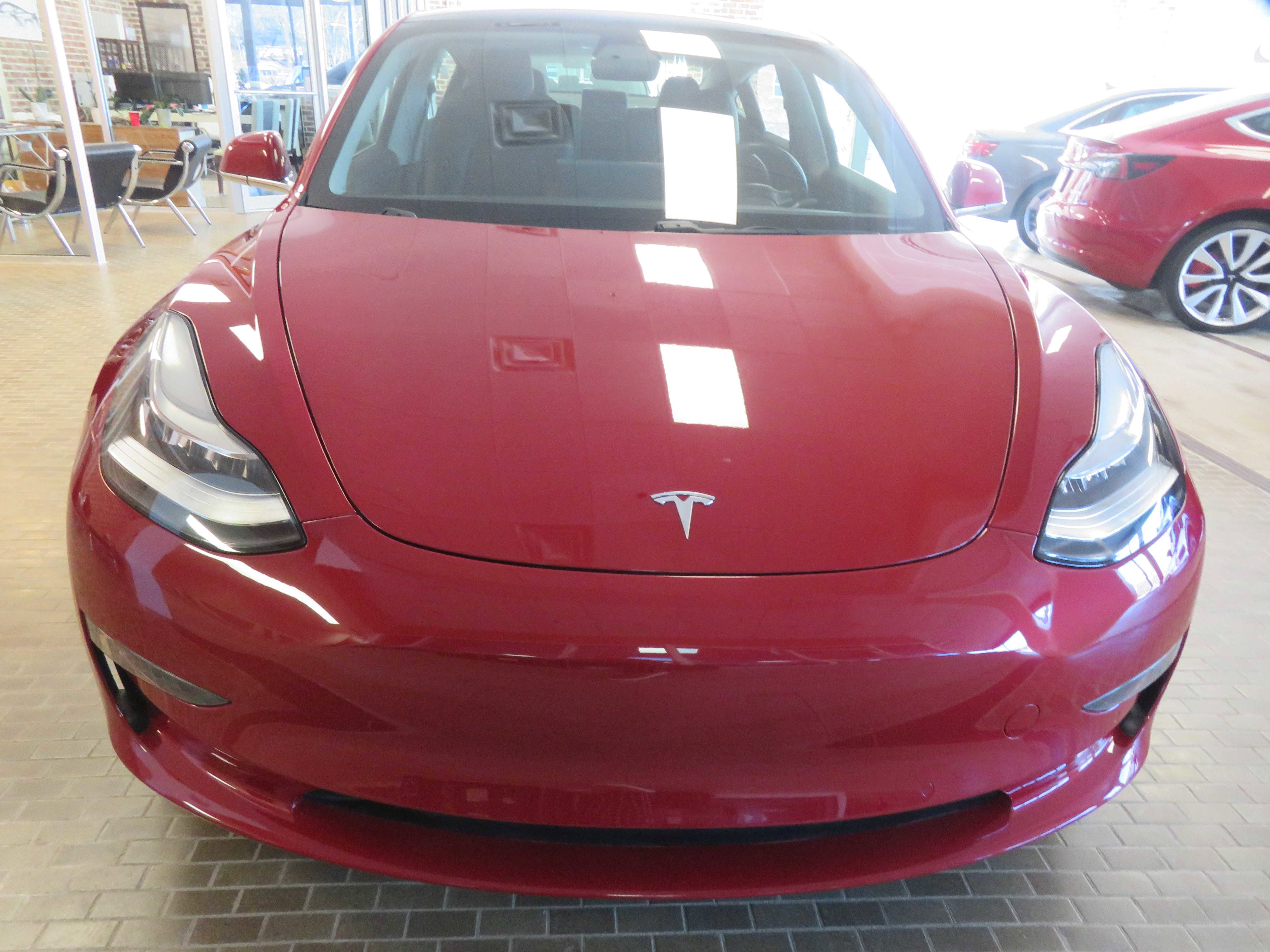 2018 Tesla Model 3 Performance