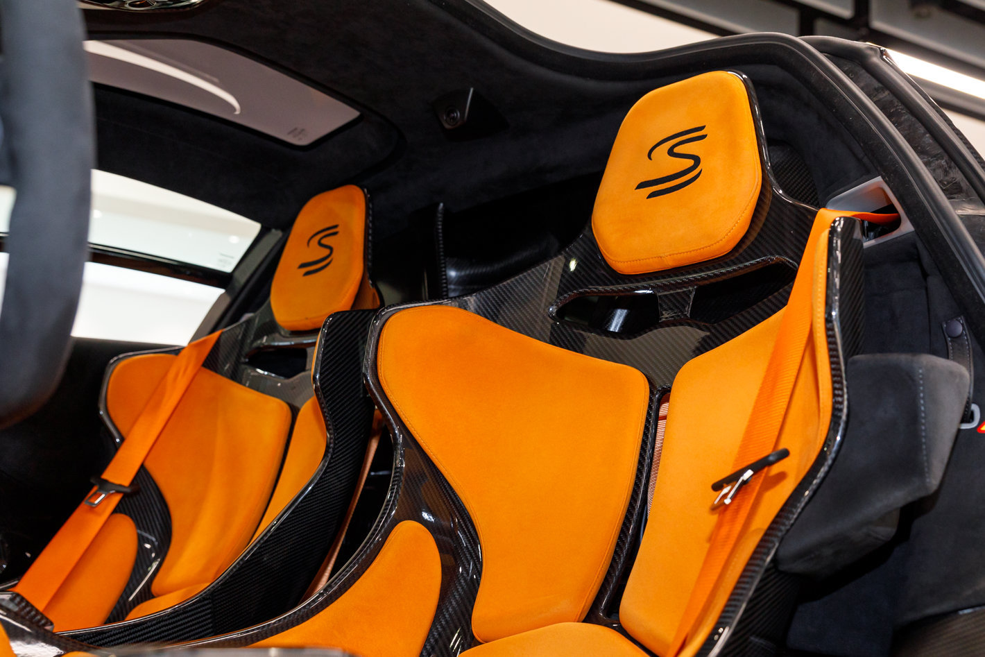 Used 2019 McLaren Senna photo 54
