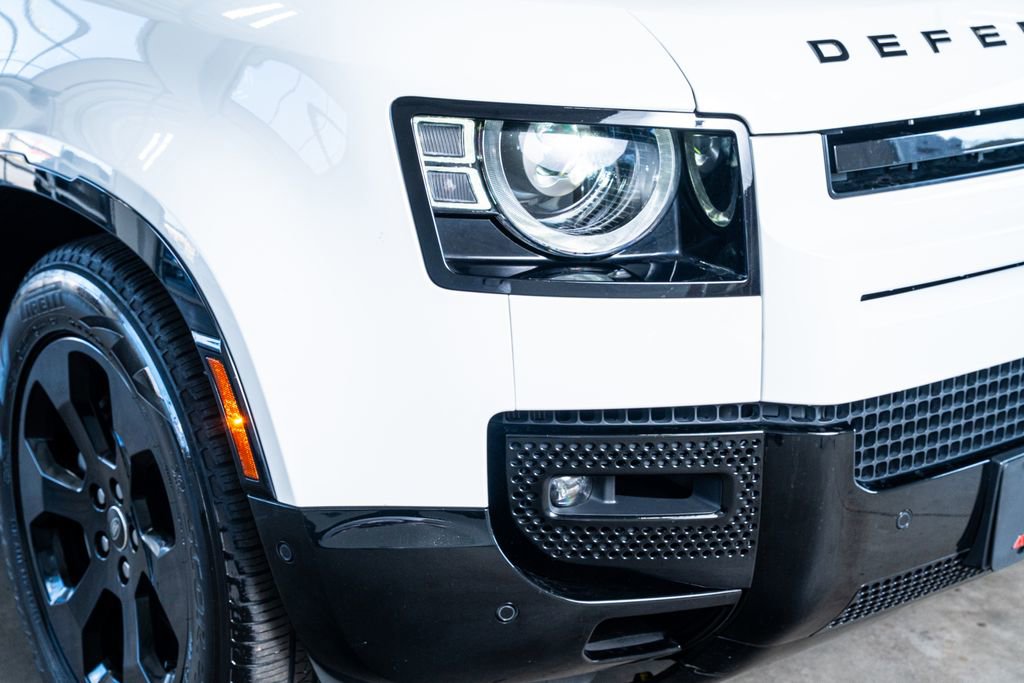 2023 Land Rover Defender 110 X-Dynamic SE