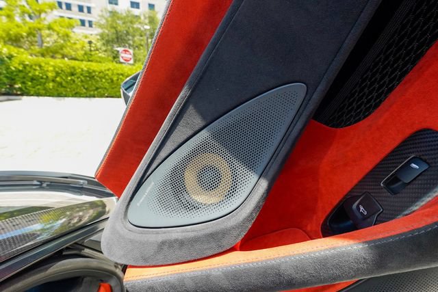 Used 2019 McLaren 600LT photo 88