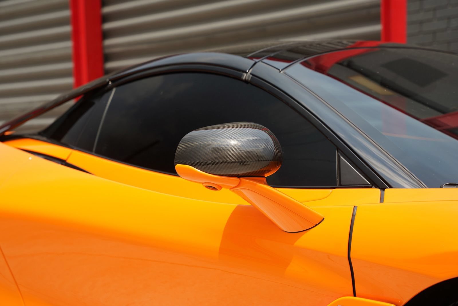 Used 2022 McLaren 720S Performance photo 17