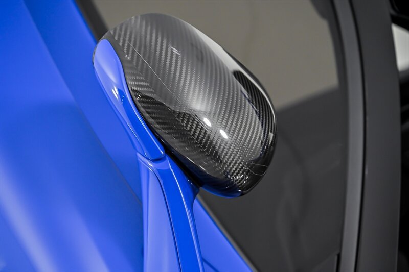 Used 2018 McLaren 720S Luxury photo 8