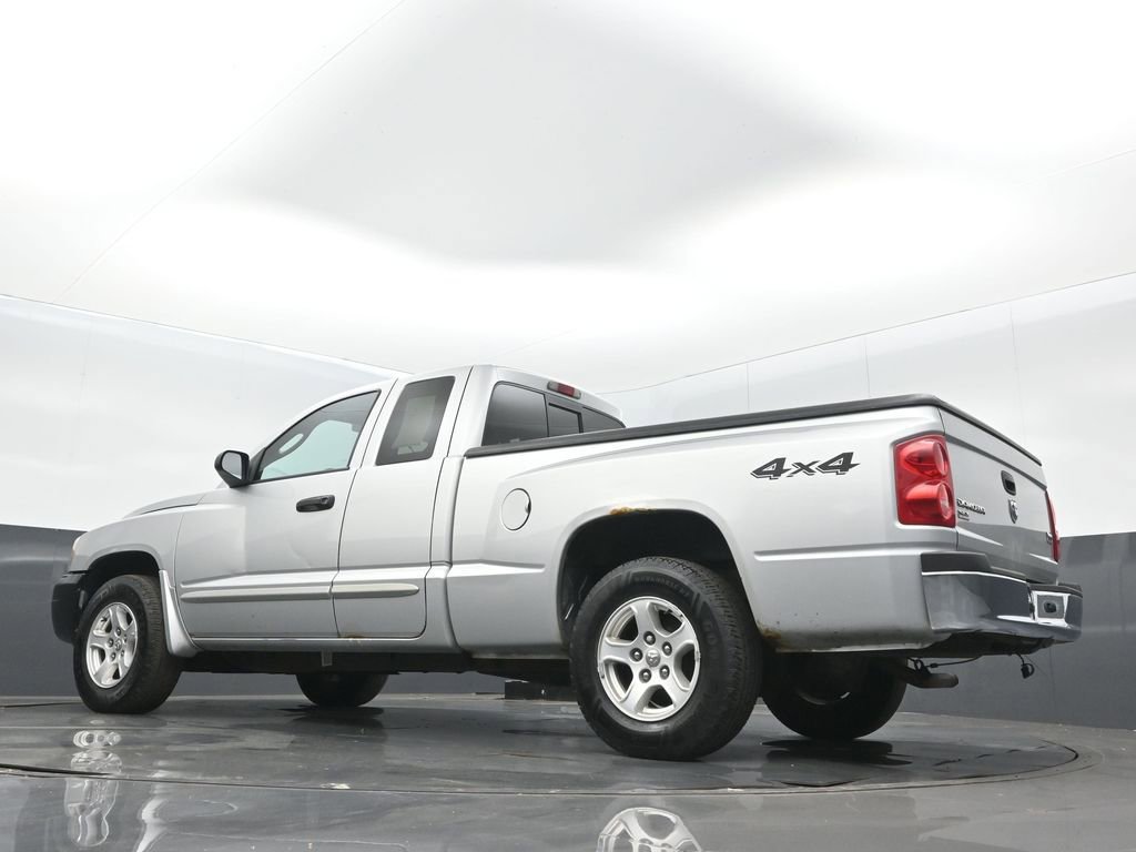 2005 Dodge Dakota SLT