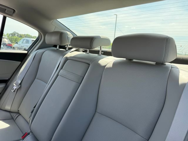 2015 Acura RLX w/ Technology Package