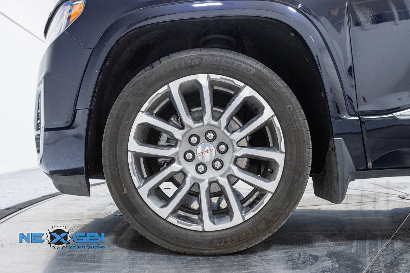 2021 GMC Acadia Denali