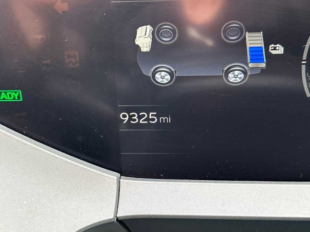 2025 Toyota Prius XLE