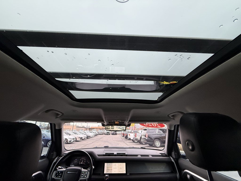 2020 Land Rover Defender 110 First Edition