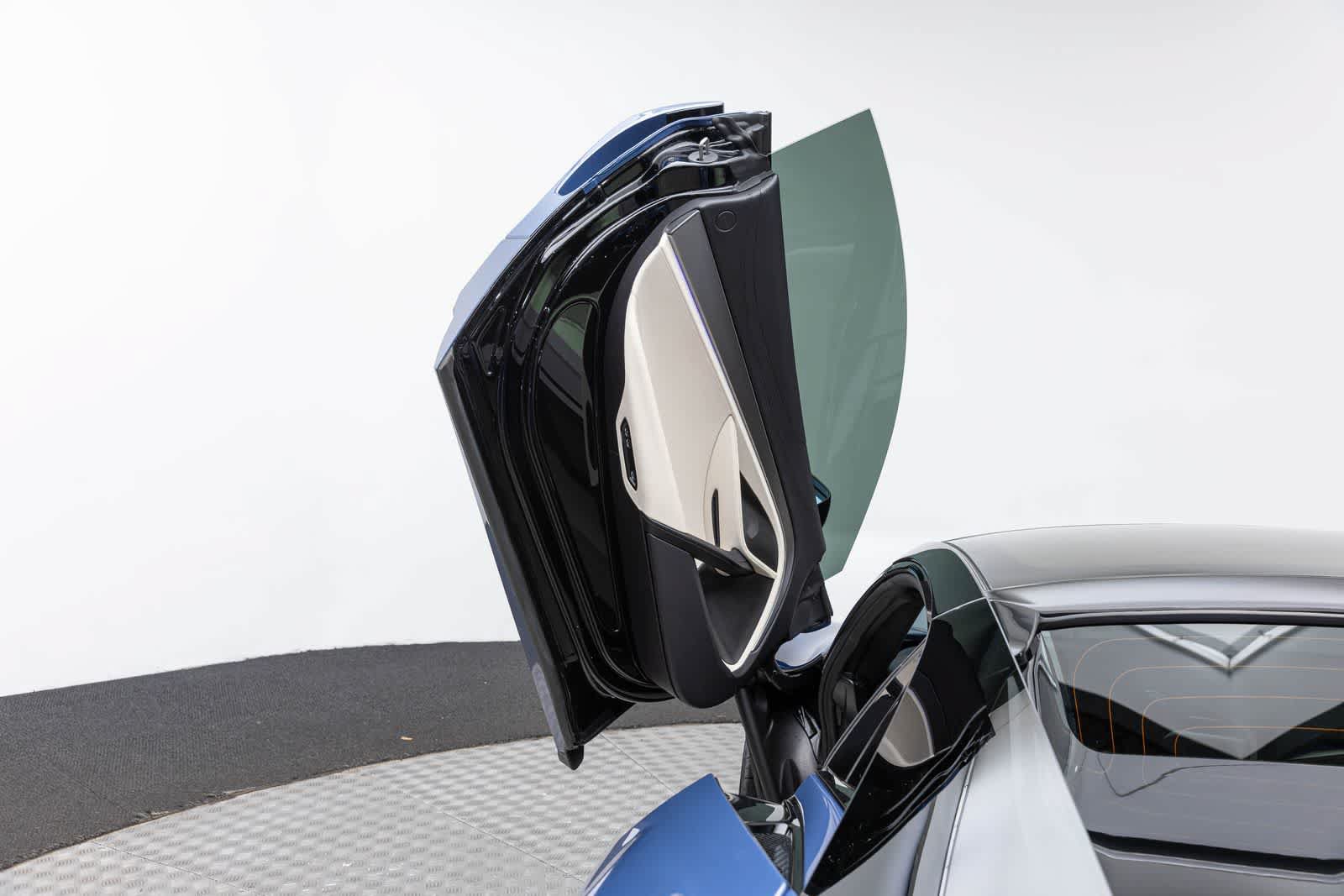 Used 2026 McLaren 750S Spider photo 21