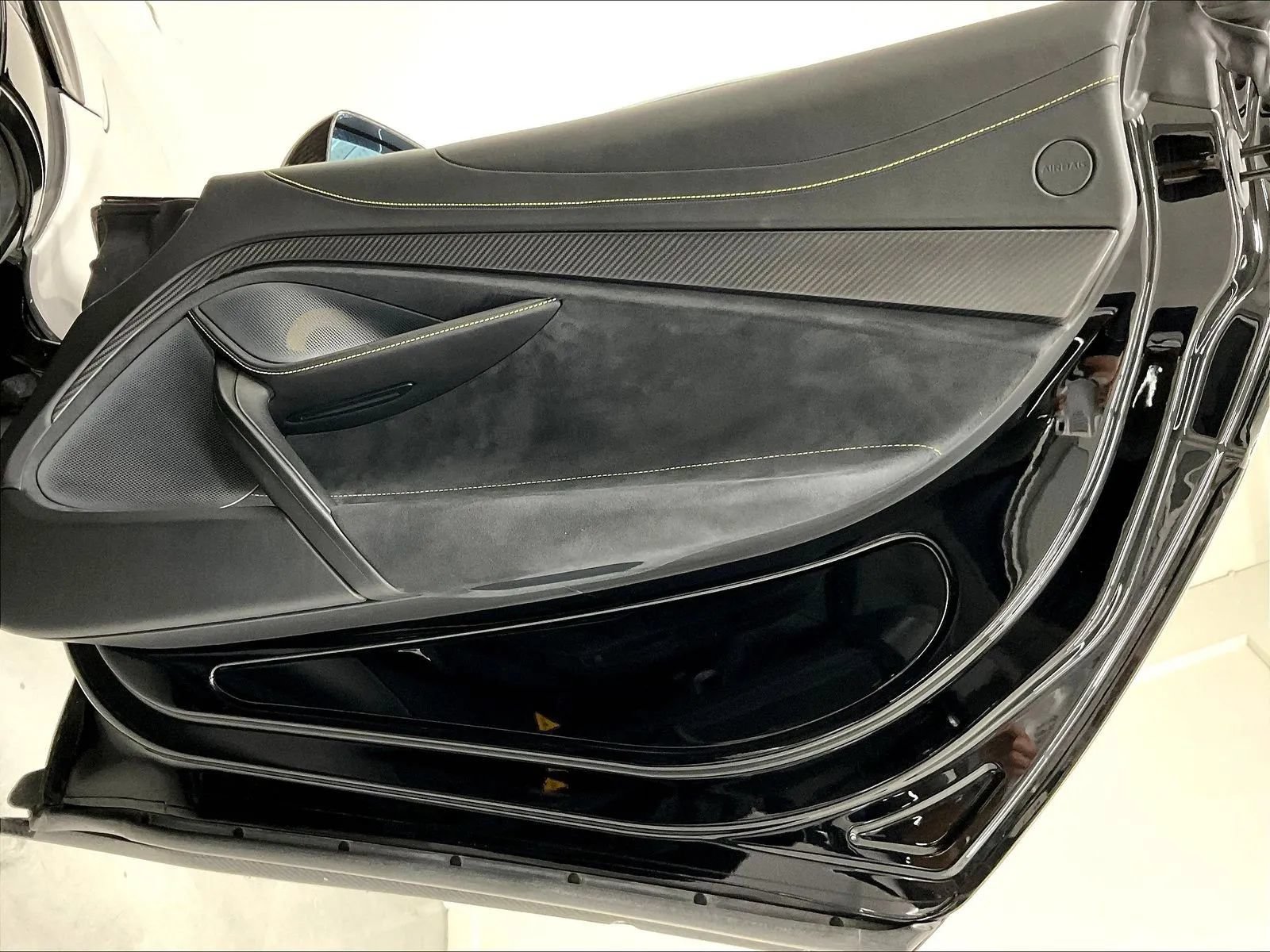 Used 2019 McLaren 720S Performance photo 28
