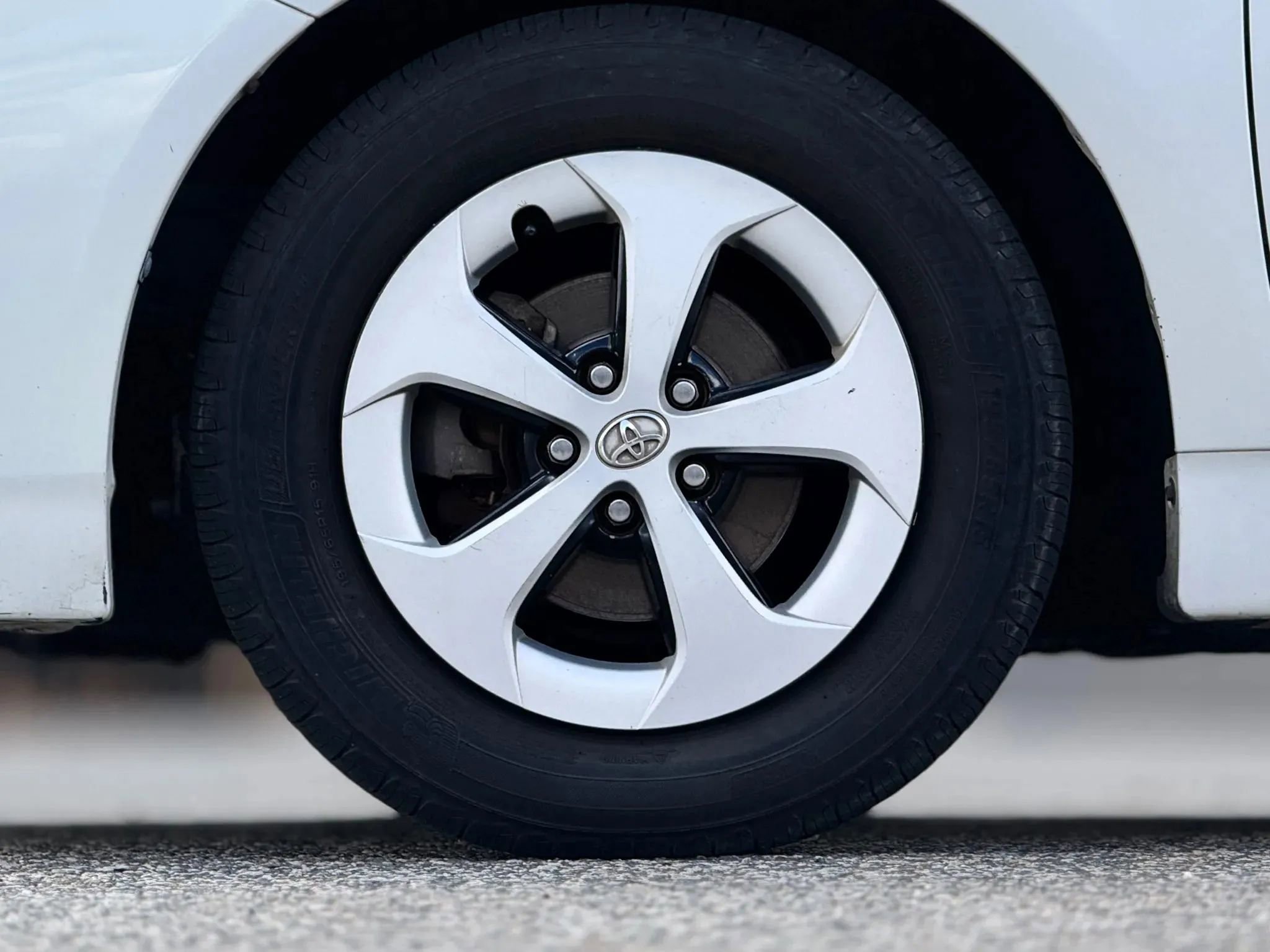 2013 Toyota Prius Two