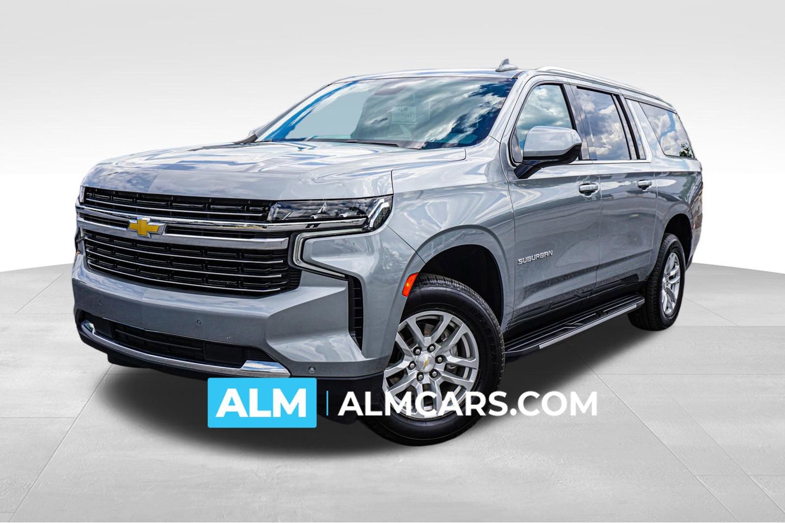 2024 Chevrolet Suburban LT