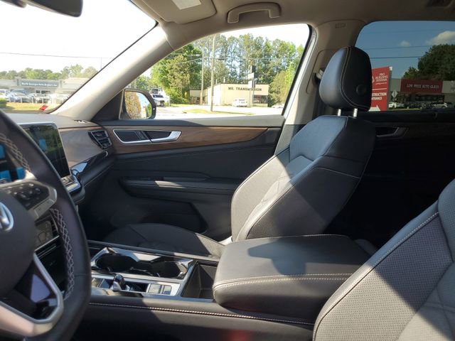 2025 Volkswagen Atlas SE