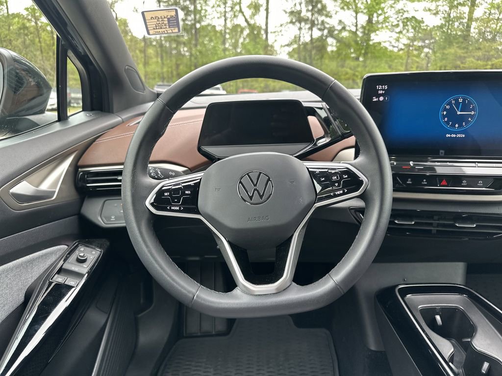 2023 Volkswagen ID.4 Pro
